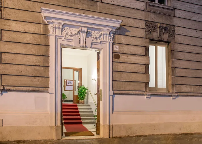 Гостевой дом Belli36rooms Near Spanish Step And Vatican Рим